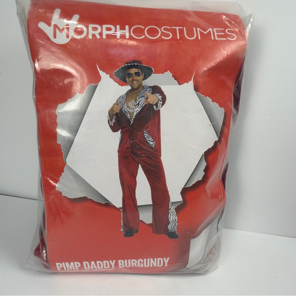 🆕 Men’s Burgundy Red Pimp Daddy Costume + Hat - Picture 2 of 5